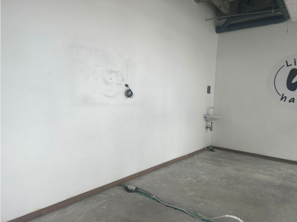 Local en arriendo Caldas Manizales San Jorge 28 m2 Habitaciones 0 Baños 0 Garajes 0 Precio $3000000