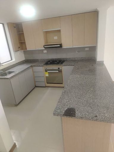 Apartamento en arriendo Antioquia La Estrella Ancón San Martín 150 m2 Habitaciones 3 Baños 3 Garajes 0 Precio $4700000