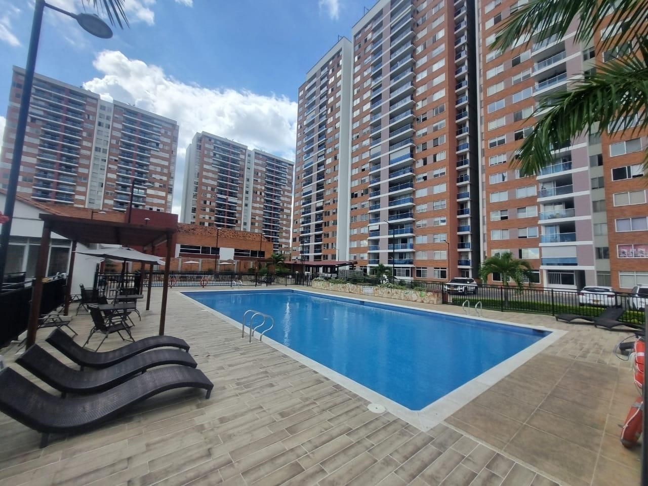 Apartamento en venta Santander Floridablanca El Recreo 86 m2 Habitaciones 3 Baños 2 Garajes 1 Precio $460000000