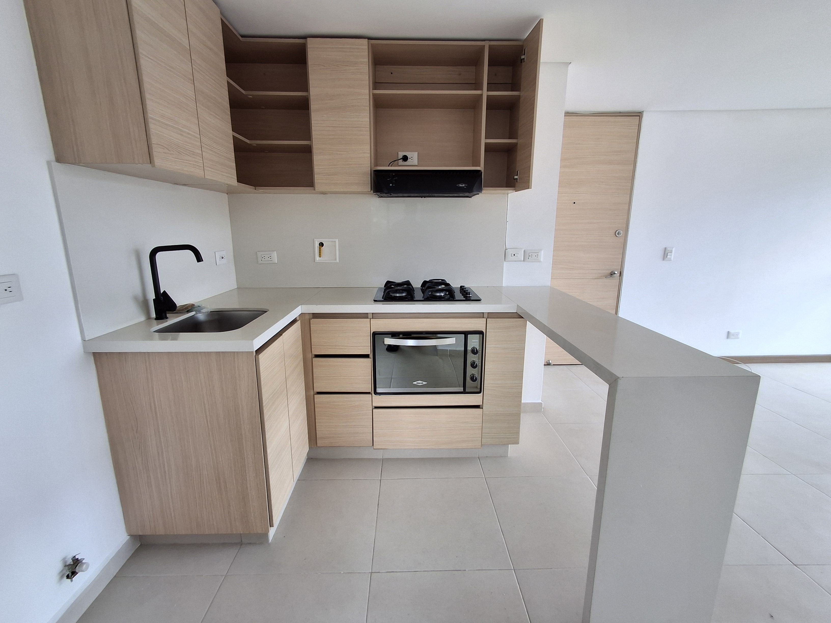 Apartamento en arriendo Antioquia Sabaneta Lagos De La Doctora 69 m2 Habitaciones 3 Baños 2 Garajes 1 Precio $3200000