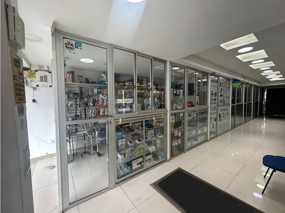 Local en arriendo Caldas Manizales Sacatin Viejo 12 m2 Habitaciones 0 Baños 2 Garajes 0 Precio $1500000