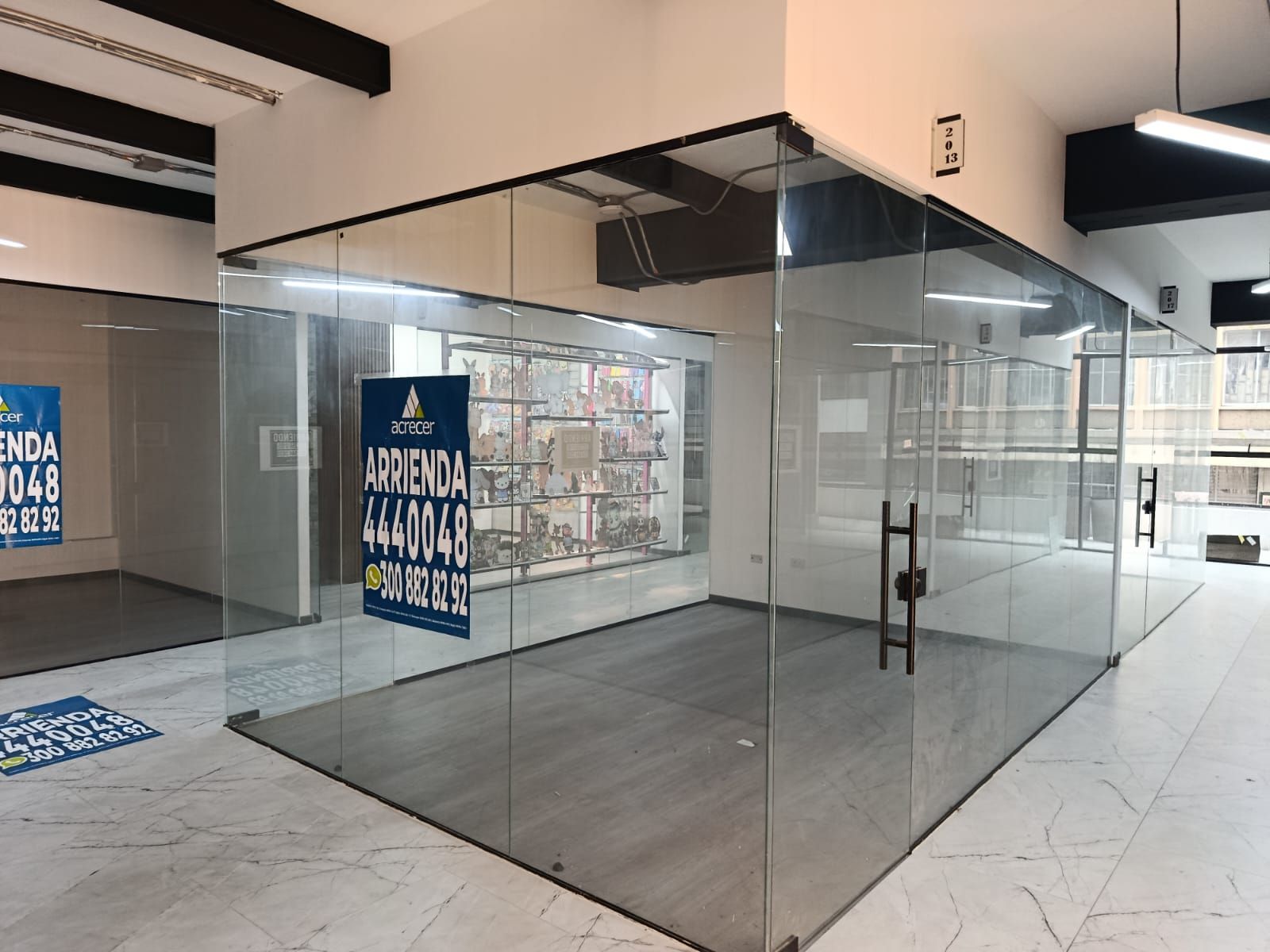 Local en arriendo Antioquia Medellín La Candelaria 14 m2 Habitaciones 0 Baños 0 Garajes 0 Precio $3000000