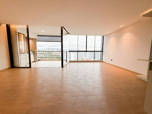 Apartamento en arriendo Santander Bucaramanga El Tejar 186 m2 Habitaciones 4 Baños 5 Garajes 2 Precio $10720000