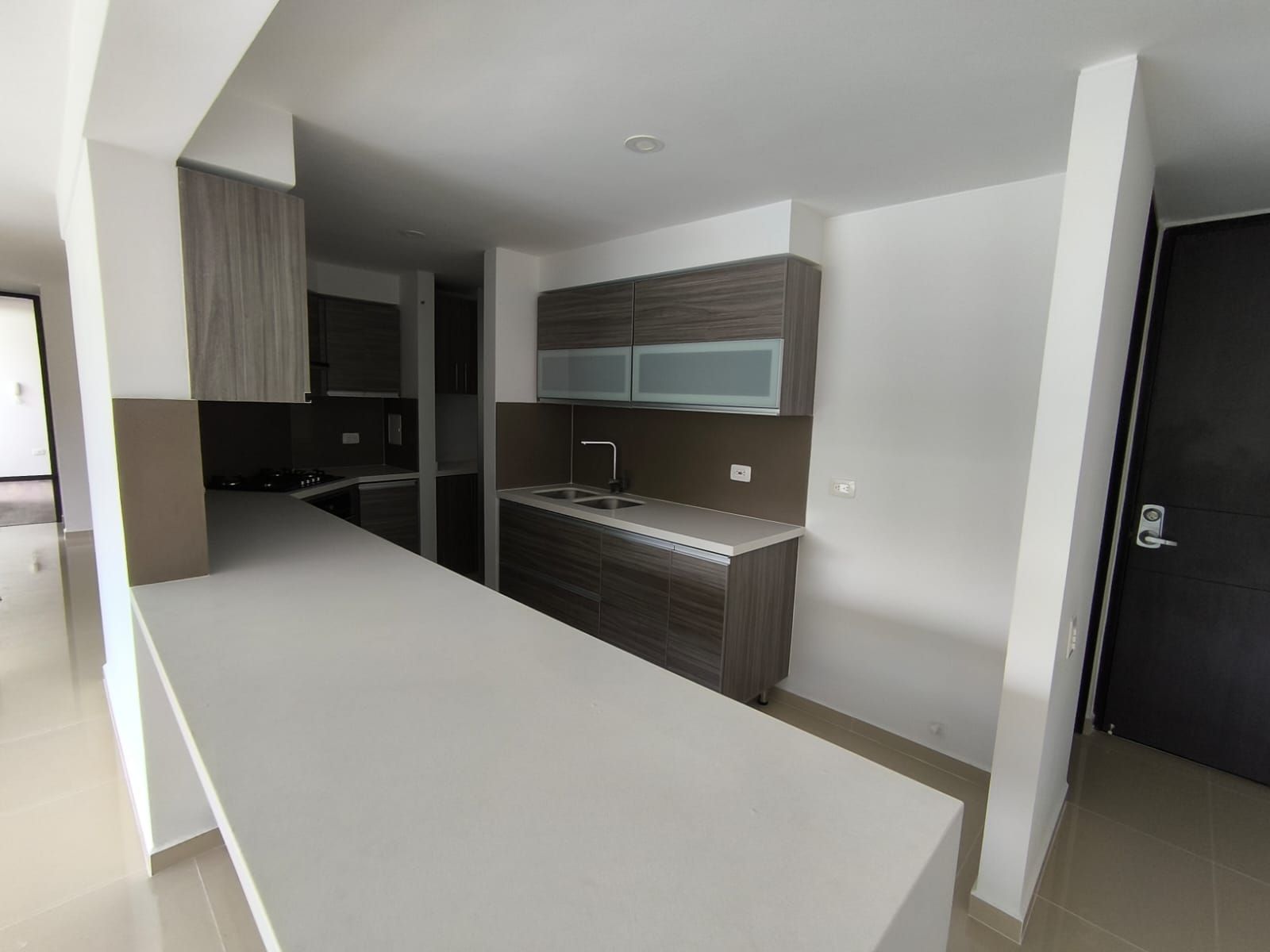 Apartamento en arriendo Santander Piedecuesta Cr Pradera Del Hato 114 m2 Habitaciones 3 Baños 3 Garajes 2 Precio $3498000