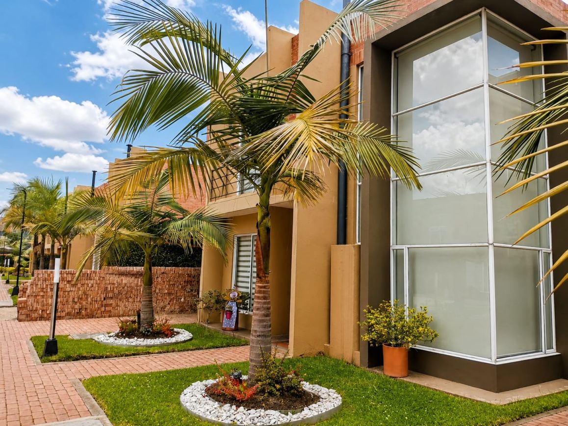 Casa en venta Cundinamarca Cajicá Cn Campestre El Cencerro 219 m2 Habitaciones 4 Baños 4 Garajes 5 Precio $1247000000