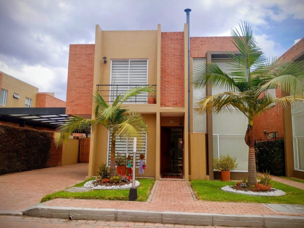 Casa en venta Cundinamarca Cajicá Cn Campestre El Cencerro 219 m2 Habitaciones 4 Baños 4 Garajes 5 Precio $1297000000