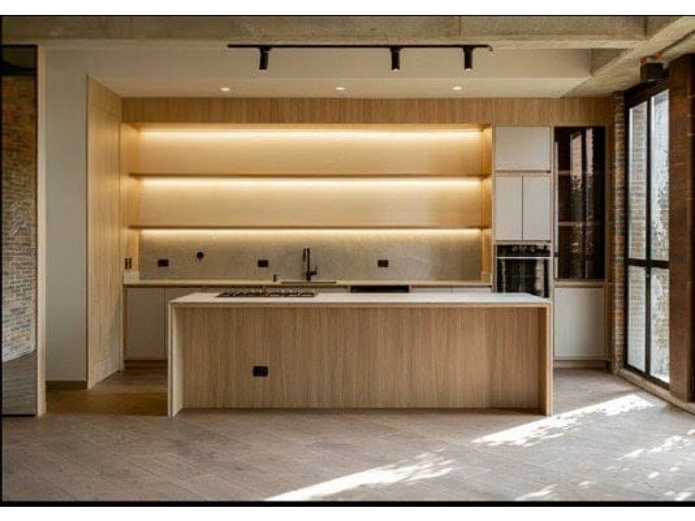 Apartamento en venta Antioquia Medellín El Tesoro 203 m2 Habitaciones 2 Baños 2 Garajes 2 Precio $2750000000