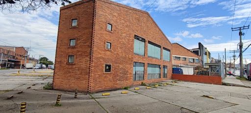 Local en venta Cundinamarca Bogotá La Isabela 552 m2 Habitaciones 0 Baños 4 Garajes 0 Precio $2100000000