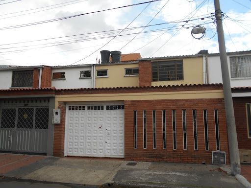 Casa en venta Cundinamarca Bogotá Santa Maria 177 m2 Habitaciones 3 Baños 2 Garajes 1 Precio $850000000