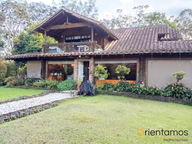 Finca en arriendo Antioquia Rionegro San Antonio 3200 m2 Habitaciones 3 Baños 3 Garajes 0 Precio $10000000