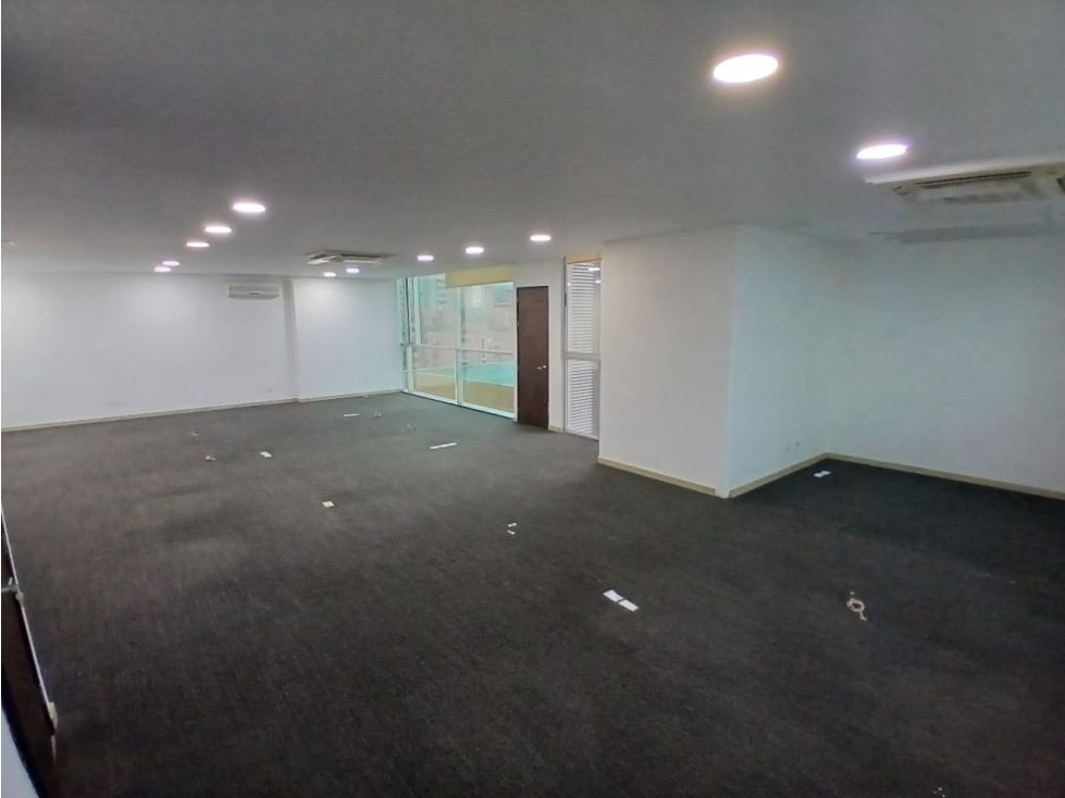 Oficina en arriendo Antioquia Medellín Los Balsos No2 95 m2 Habitaciones 0 Baños 2 Garajes 0 Precio $7500000