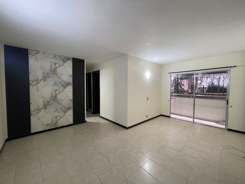 Apartamento en arriendo Antioquia Medellín Simesa 85 m2 Habitaciones 3 Baños 2 Garajes 1 Precio $3500000