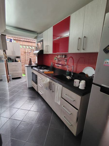 Casa en arriendo Antioquia Envigado Primavera 180 m2 Habitaciones 3 Baños 3 Garajes 0 Precio $5500000