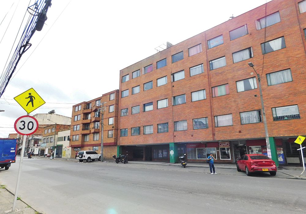 Local en venta Cundinamarca Bogotá El Progreso 220 m2 Habitaciones 0 Baños 2 Garajes 0 Precio $950000000