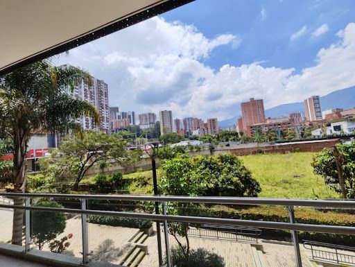 Local en venta Antioquia Sabaneta Paso Ancho 16 m2 Habitaciones 0 Baños 1 Garajes 0 Precio $240000000