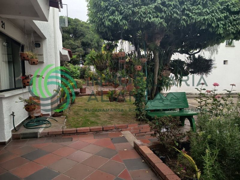 Casa en venta Santander Floridablanca El Verde 158 m2 Habitaciones 3 Baños 3 Garajes 1 Precio $500000000