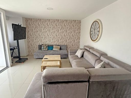 Apartamento en arriendo Antioquia Medellín Las Acacias 85 m2 Habitaciones 3 Baños 2 Garajes 0 Precio $4800000