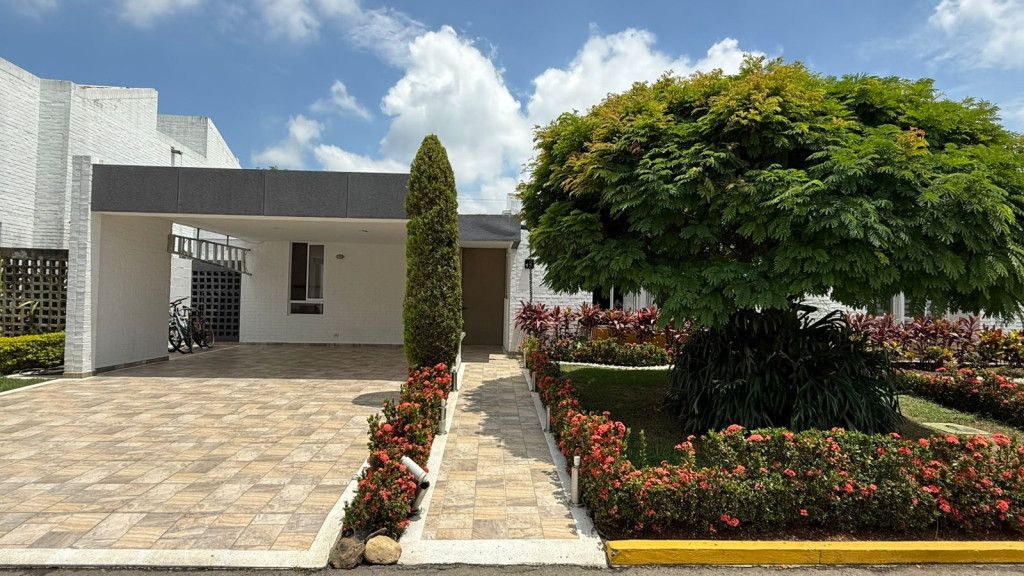 Casa Campestre en venta Valle Del Cauca Jamundí Jamundí 190 m2 Habitaciones 4 Baños 4 Garajes 5 Precio $780000000