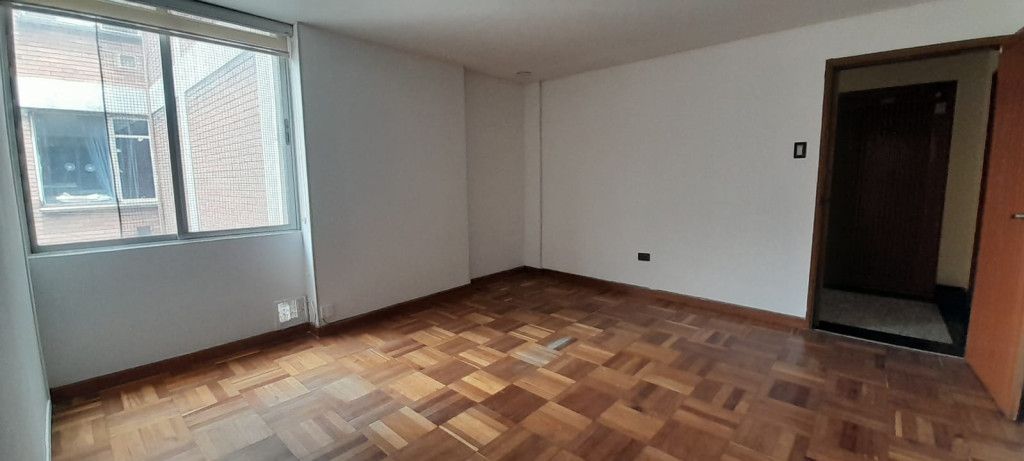 Apartaestudio en venta Cundinamarca Bogotá Las Nieves 40 m2 Habitaciones 1 Baños 1 Garajes 0 Precio $230000000