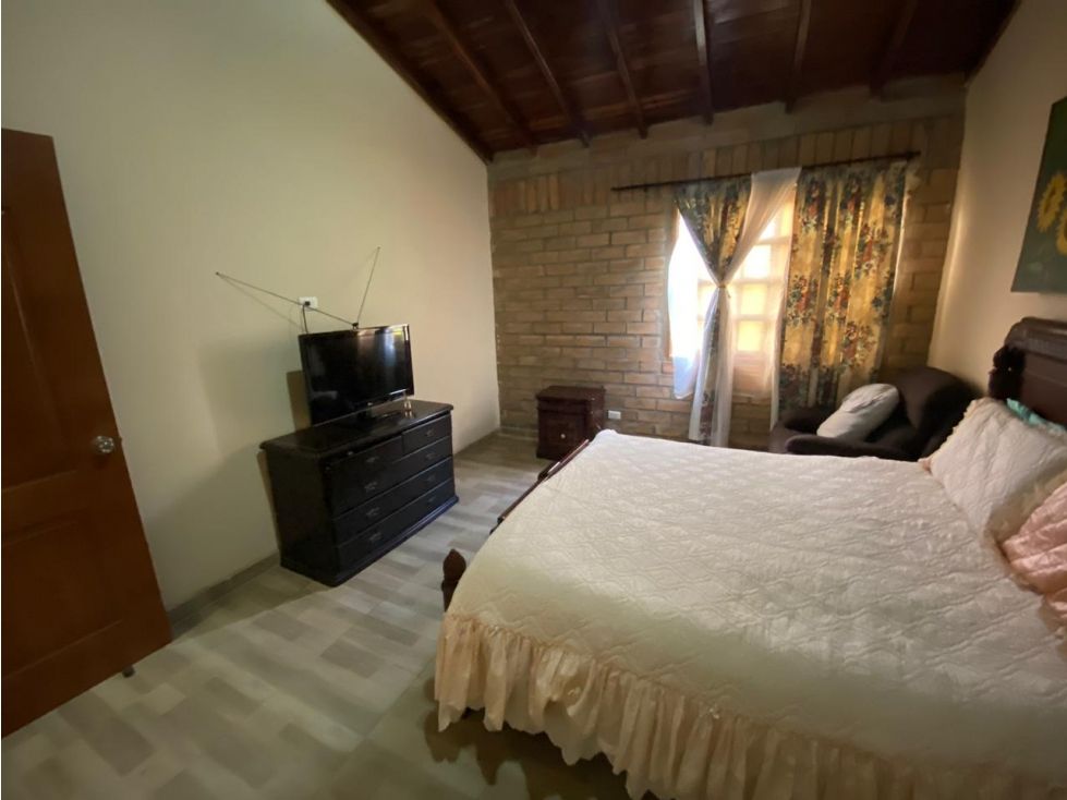 Finca en venta Antioquia Guarne Guarne 6400 m2 Habitaciones 3 Baños 2 Garajes 0 Precio $850000000