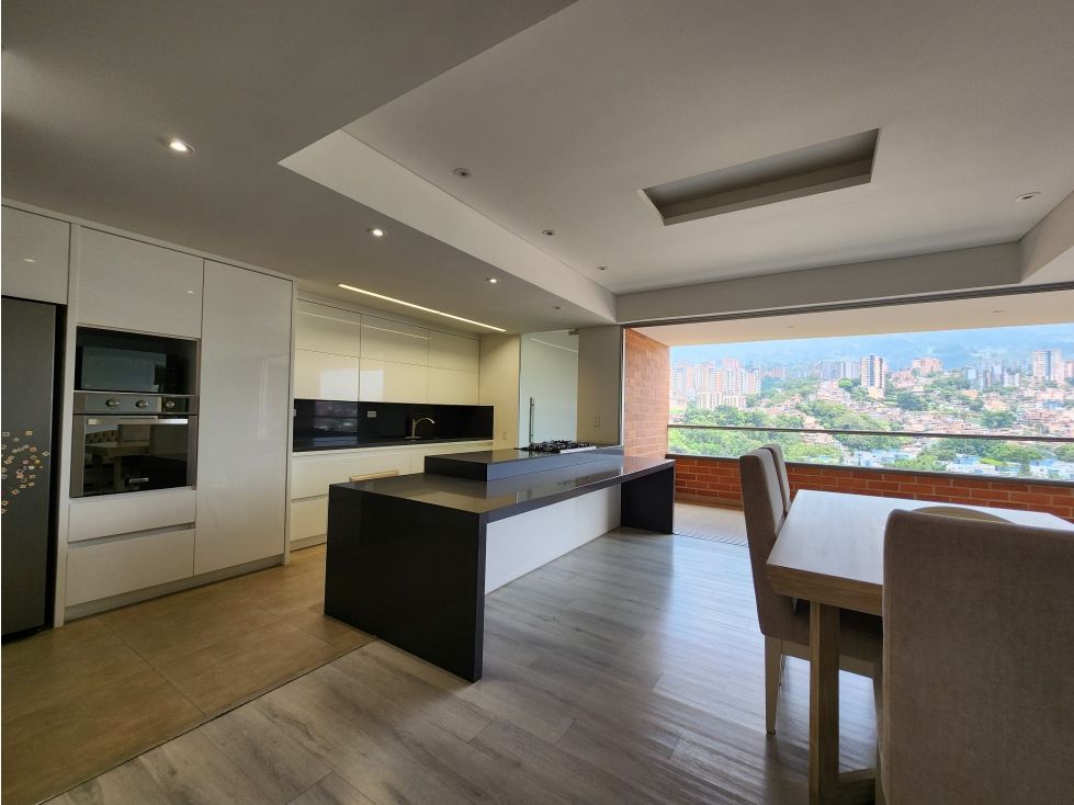 Apartamento en venta Antioquia Envigado Quintas De Zuñiga 240 m2 Habitaciones 4 Baños 5 Garajes 3 Precio $2300000000