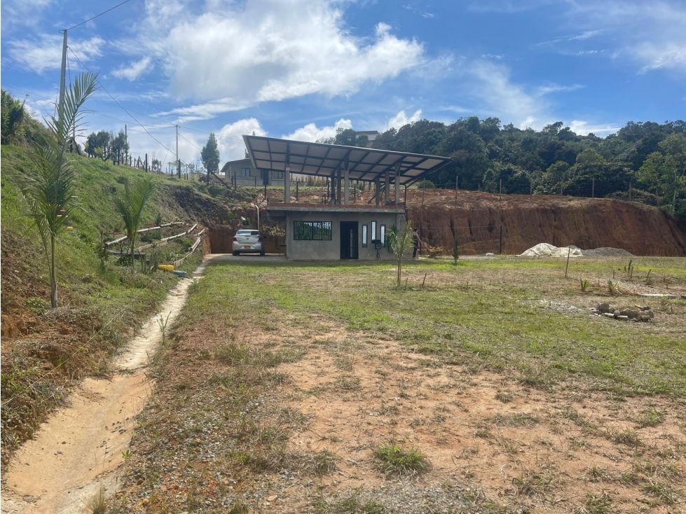 Lote en venta Antioquia El Santuario El Santuario 100 m2 Habitaciones 0 Baños 1 Garajes 1 Precio $800000000