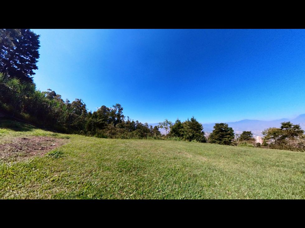 Lote en venta Antioquia Medellín Urbanizacion Villa Jardin I Etapa 2290 m2 Habitaciones 0 Baños 0 Garajes 0 Precio $1425000000