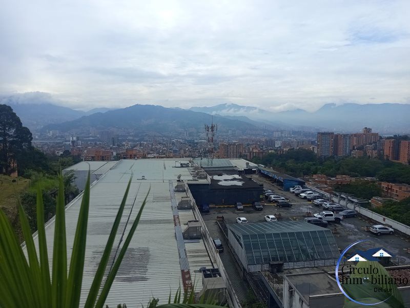 Apartamento en arriendo Antioquia Envigado La Pradera 70 m2 Habitaciones 2 Baños 2 Garajes 1 Precio $4000000