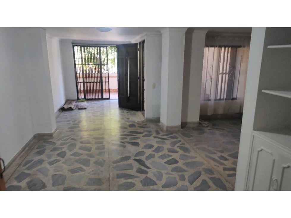 Casa en venta Antioquia Medellín Asomadera No1 120 m2 Habitaciones 4 Baños 4 Garajes 1 Precio $620000000