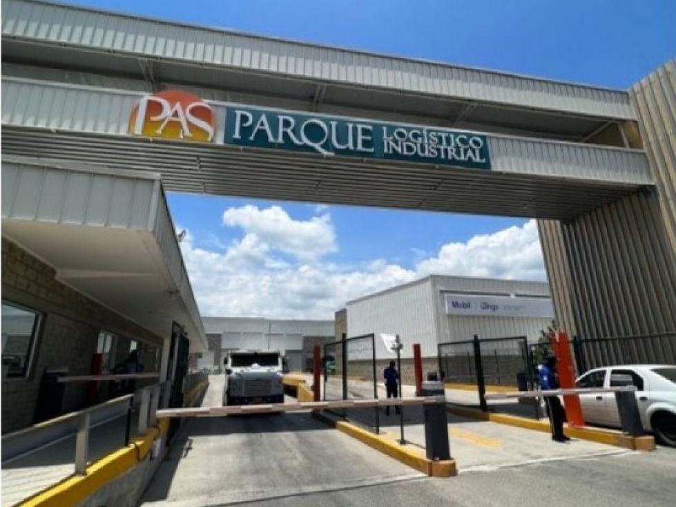 Bodega en arriendo o venta Magdalena Santa Marta Alto Simon Bolivar 500 m2 Habitaciones 0 Baños 2 Garajes 2 Precio venta $1650000000 Precio arriendo $12300000