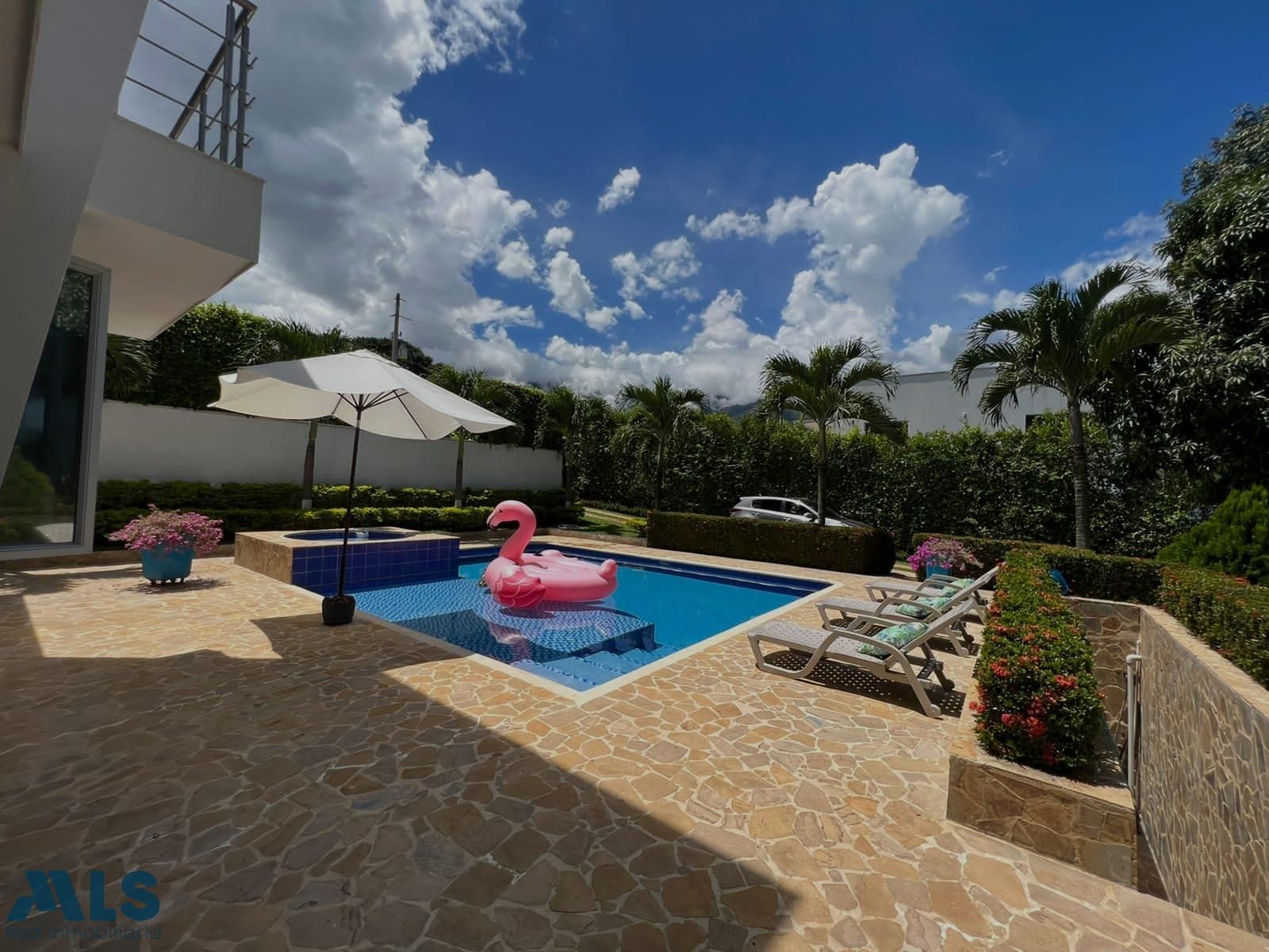 Finca en venta Antioquia San Jerónimo San Jerónimo 1850 m2 Habitaciones 6 Baños 6 Garajes 6 Precio $3100000000