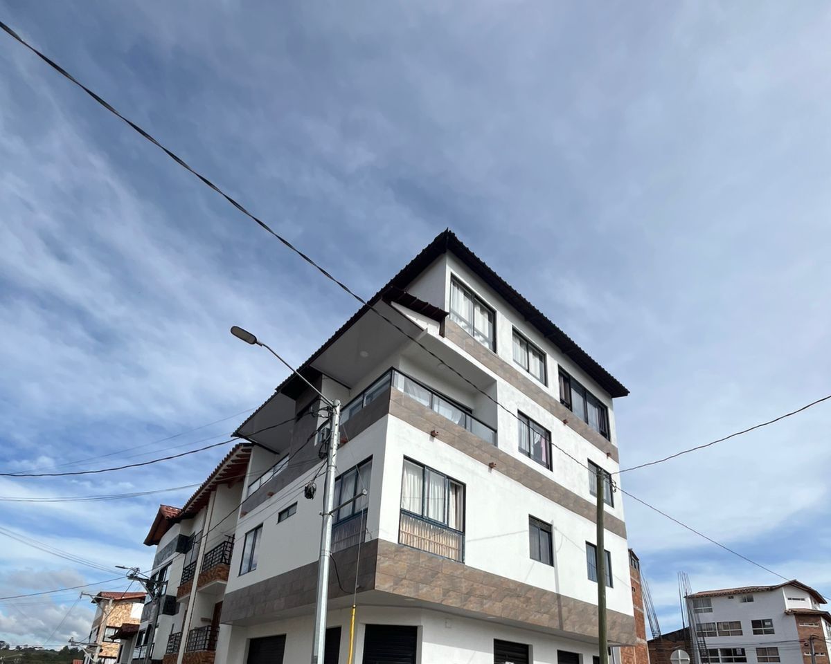 Apartamento en arriendo Antioquia El Carmen De Viboral El Centro 60 m2 Habitaciones 3 Baños 2 Garajes 1 Precio $1300000