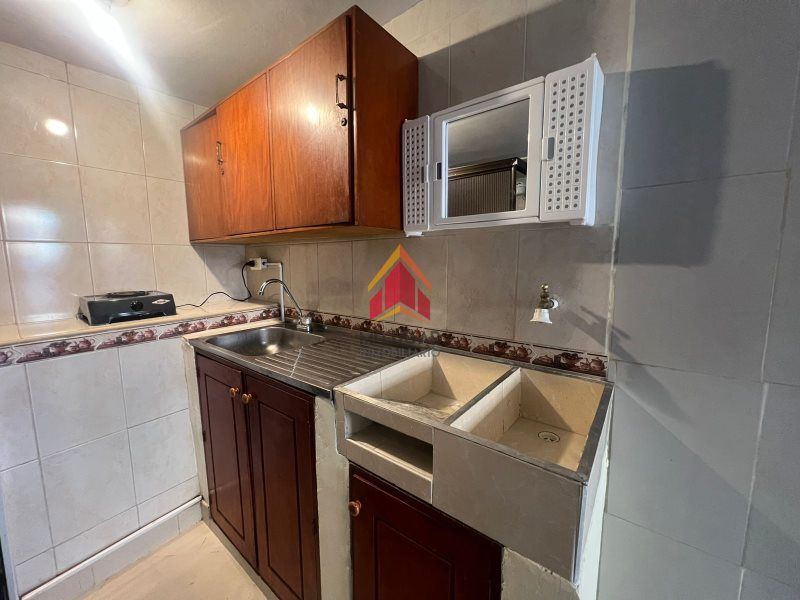 Apartaestudio en arriendo Antioquia Envigado Trianon 21 m2 Habitaciones 1 Baños 1 Garajes 0 Precio $1200000