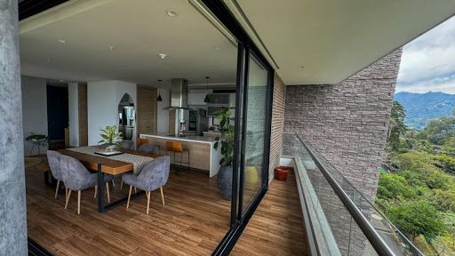 Apartamento en venta Antioquia Envigado Envigado 119 m2 Habitaciones 2 Baños 2 Garajes 1 Precio $1500000000