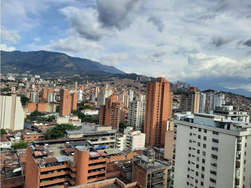Apartamento en venta Antioquia Medellín La Candelaria 293 m2 Habitaciones 4 Baños 4 Garajes 1 Precio $650000000