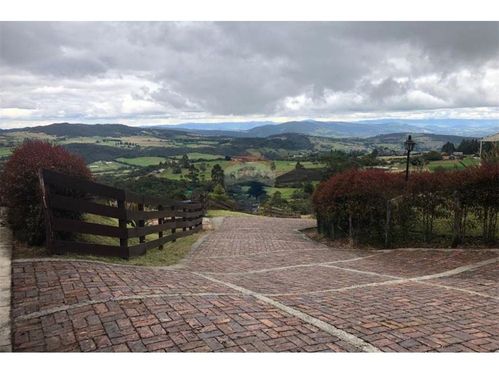 Casa en arriendo Cundinamarca La Calera La Calera 880 m2 Habitaciones 9 Baños 9 Garajes 2 Precio $20000000