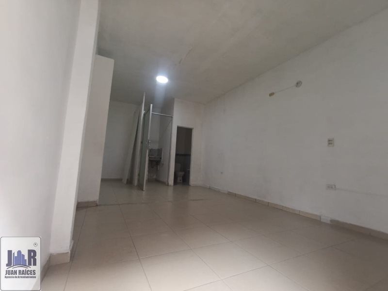 Local en arriendo Antioquia Caldas Caldas 15 m2 Habitaciones 0 Baños 0 Garajes 0 Precio $2160000