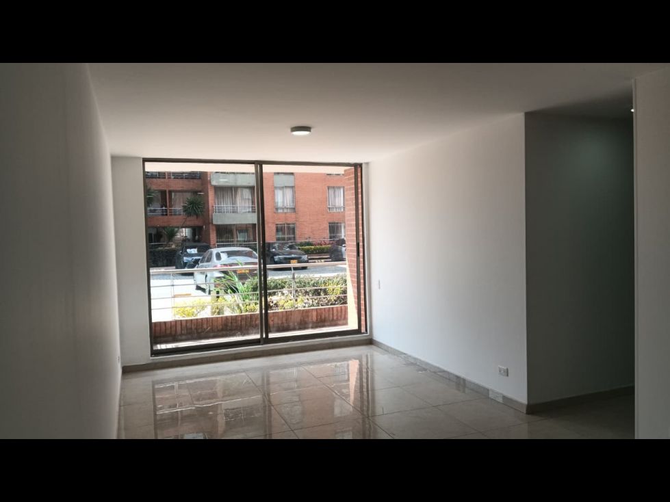 Apartamento en venta Cundinamarca Bogotá Balcones Del Salitre 81 m2 Habitaciones 3 Baños 2 Garajes 1 Precio $566000000