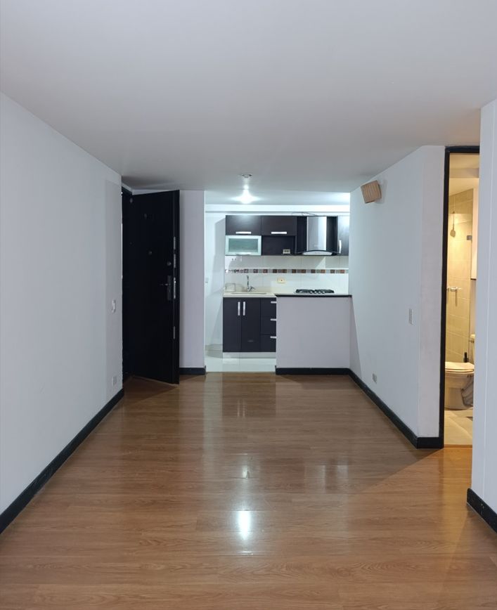 Apartamento en arriendo Antioquia Medellín Simesa 60 m2 Habitaciones 3 Baños 2 Garajes 1 Precio $3300000