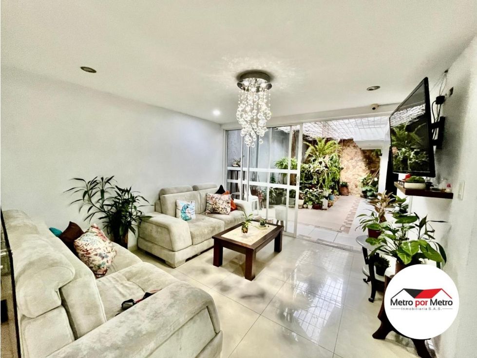 Casa en venta Valle Del Cauca Cali Camino Real 228 m2 Habitaciones 3 Baños 3 Garajes 2 Precio $720000000