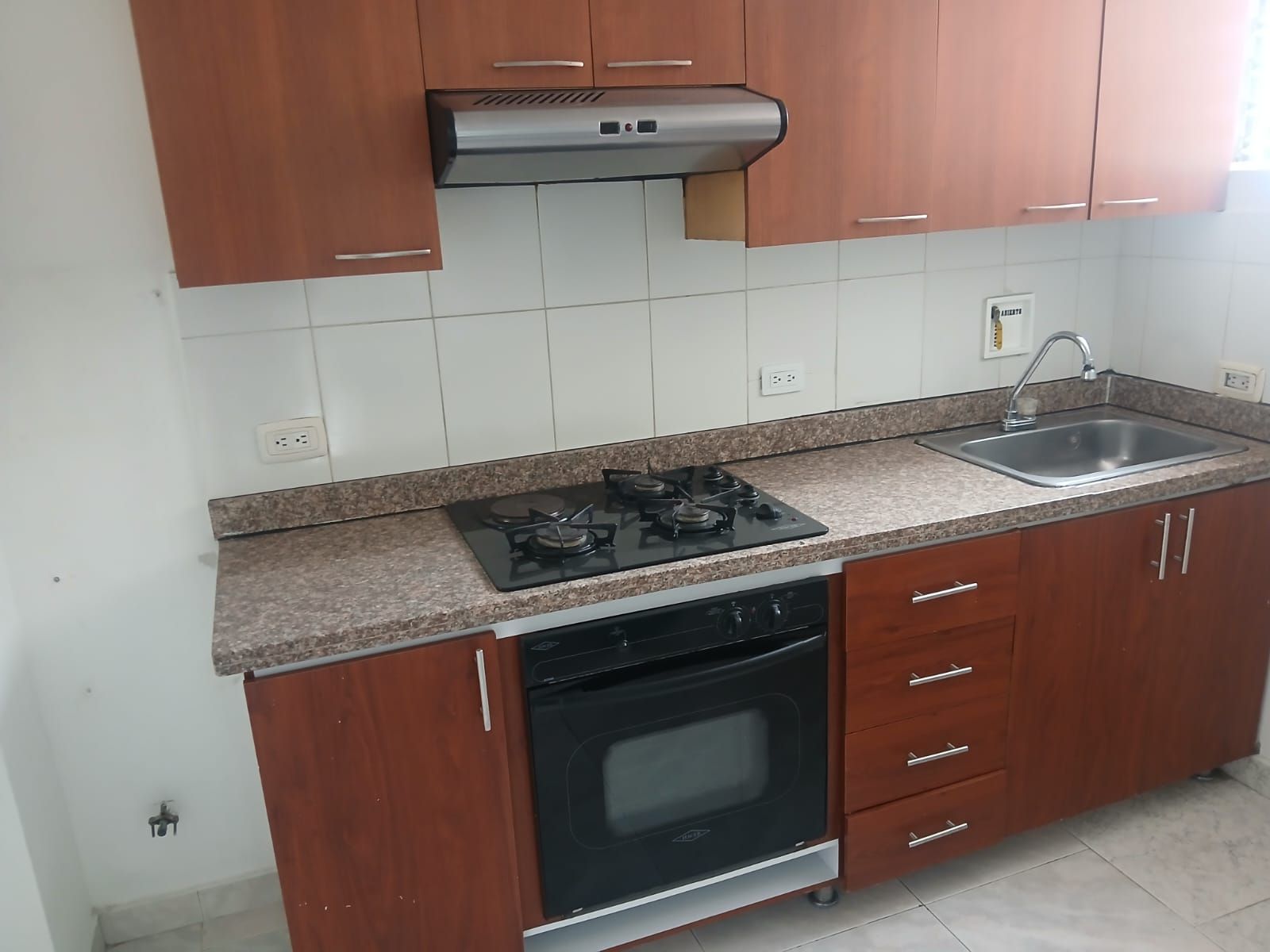 Apartamento en arriendo Antioquia Medellín Manila 90 m2 Habitaciones 3 Baños 2 Garajes 1 Precio $3400000