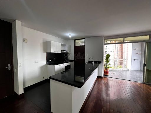 Apartaestudio en arriendo Antioquia Medellín El Tesoro 70 m2 Habitaciones 1 Baños 2 Garajes 1 Precio $3500000