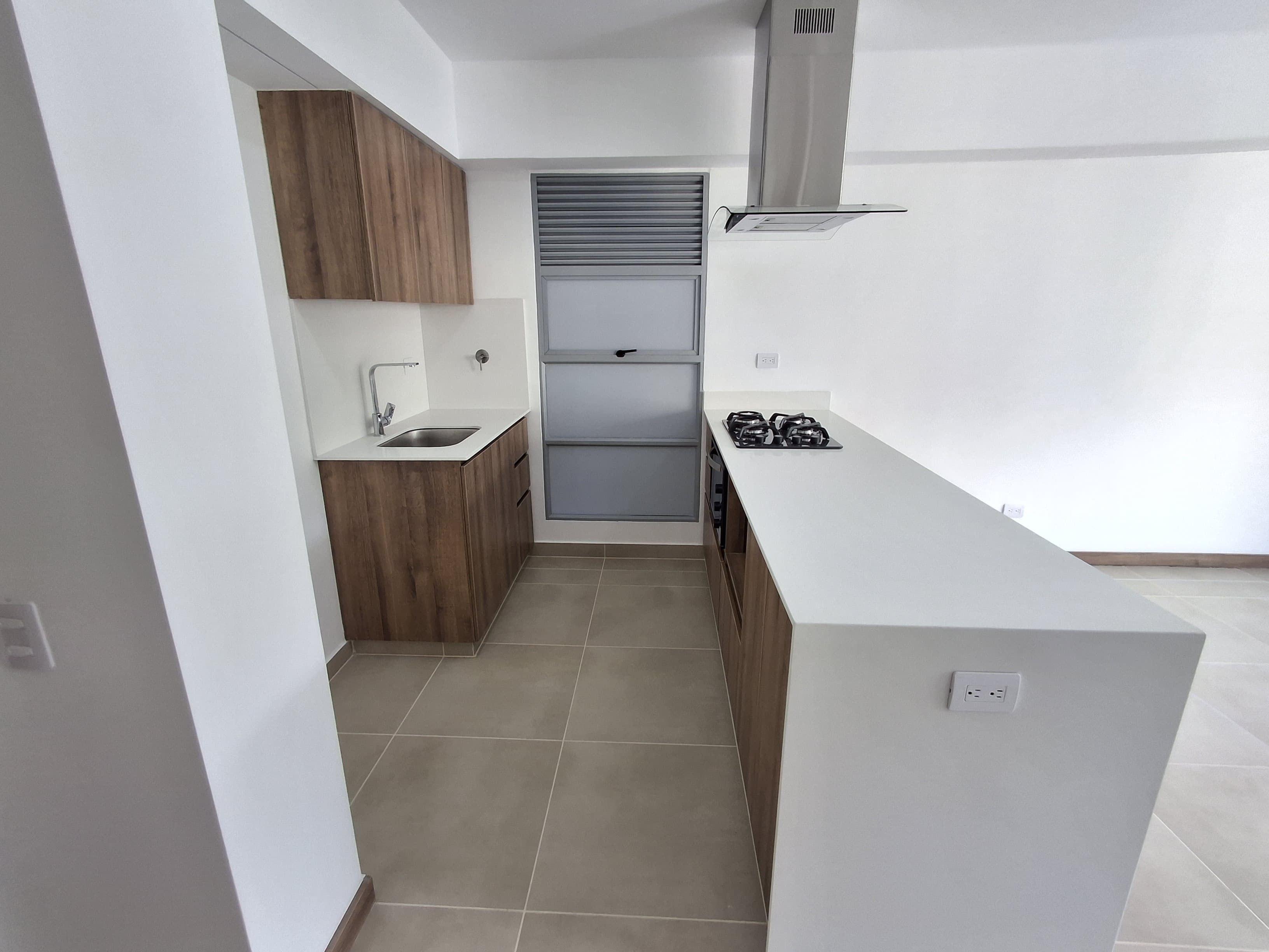 Apartamento en arriendo Antioquia Sabaneta Tres Esquinas 69 m2 Habitaciones 2 Baños 2 Garajes 1 Precio $2800000