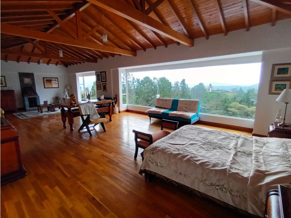 Casa Campestre en venta Antioquia El Retiro El Retiro 533 m2 Habitaciones 6 Baños 6 Garajes 2 Precio $2400000000