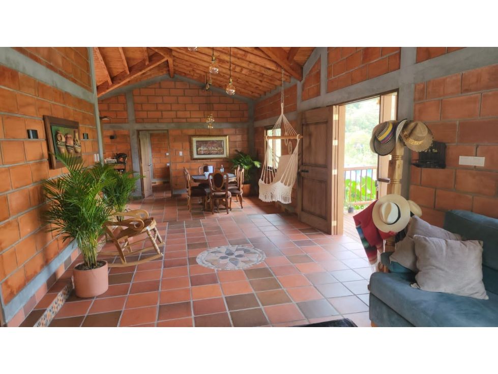 Casa Campestre en venta Antioquia San Vicente San Vicente 140 m2 Habitaciones 3 Baños 2 Garajes 3 Precio $670000000