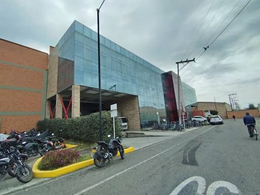 Oficina en arriendo Cundinamarca Mosquera Br Villa Maria Et Iii 250 m2 Habitaciones 0 Baños 3 Garajes 2 Precio $4500000