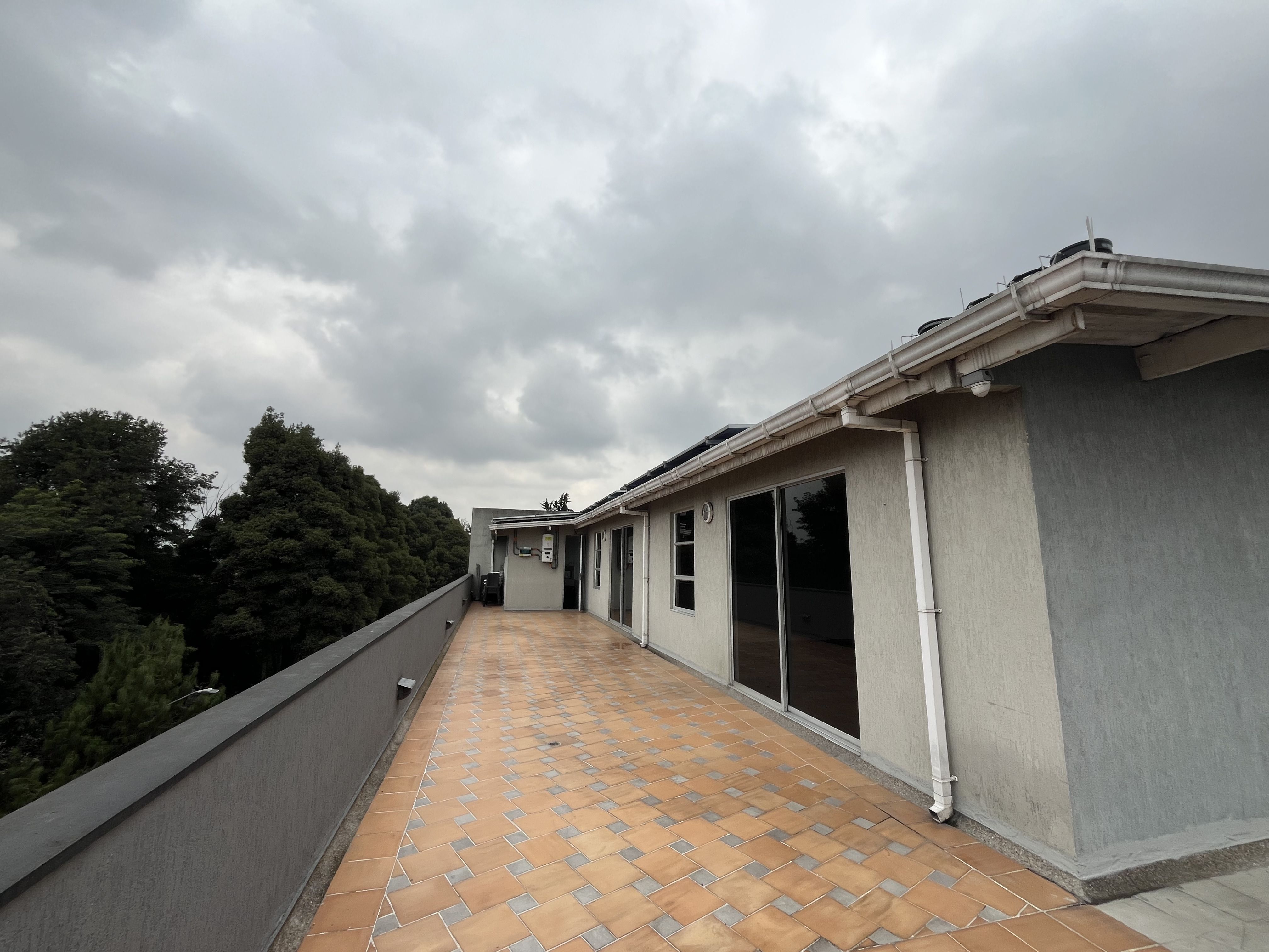 Oficina en arriendo Cundinamarca Bogotá San Jose Fontibon 36 m2 Habitaciones 0 Baños 1 Garajes 1 Precio $2300000