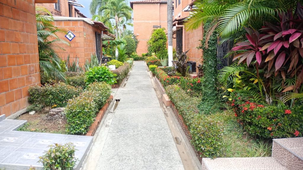 Casa en venta Valle Del Cauca Cali Villa Del Sol 86 m2 Habitaciones 3 Baños 3 Garajes 0 Precio $290000000