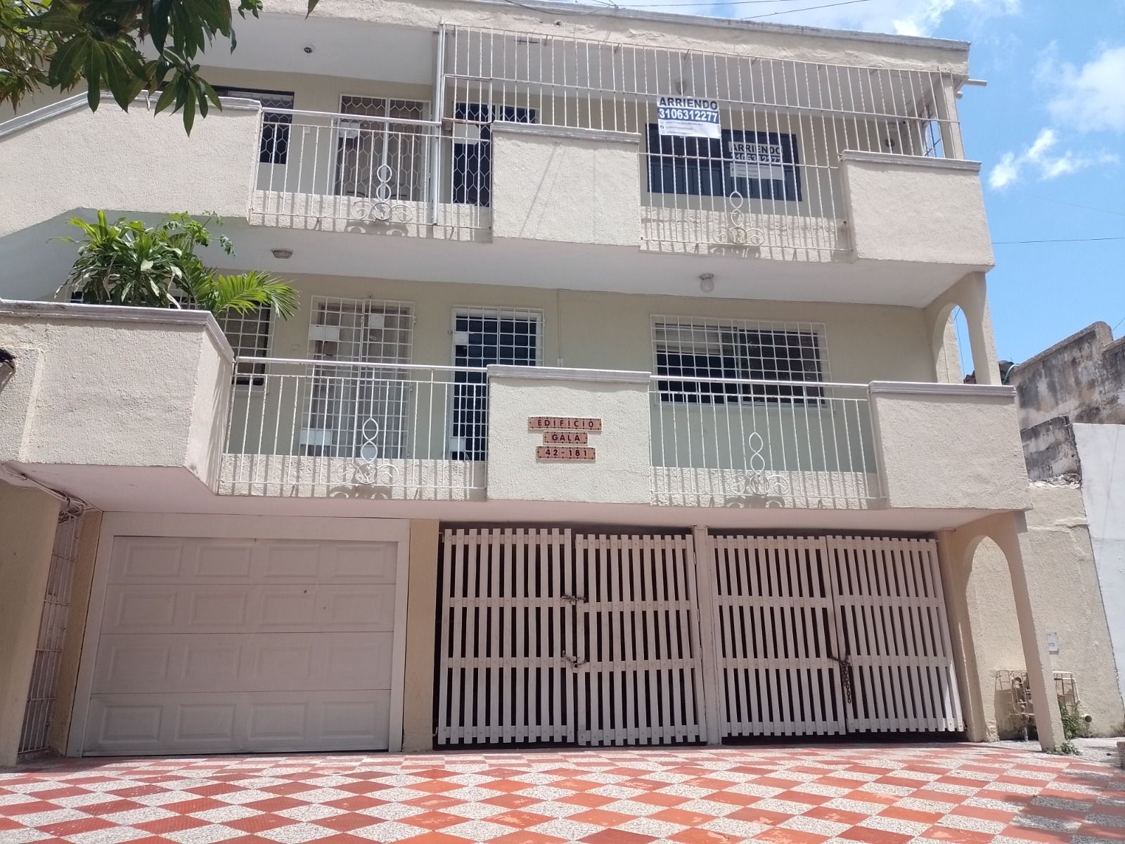 Apartamento en arriendo Atlántico Barranquilla Ciudad Jardin 105 m2 Habitaciones 3 Baños 2 Garajes 1 Precio $1600000