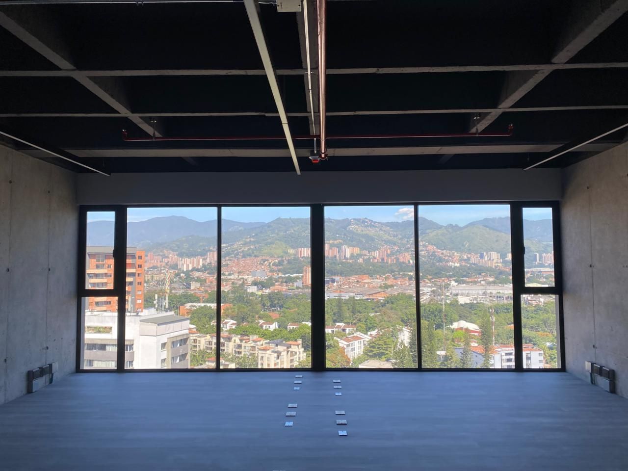 Oficina en venta Antioquia Medellín Simesa 53 m2 Habitaciones 0 Baños 0 Garajes 0 Precio $760000000